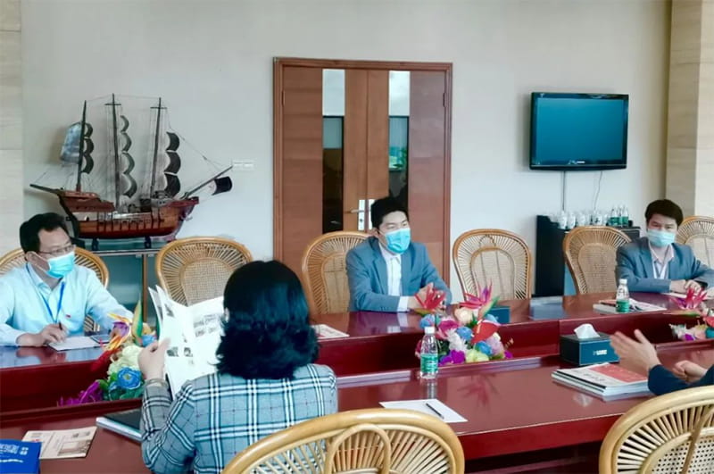 企业暖春行动会议